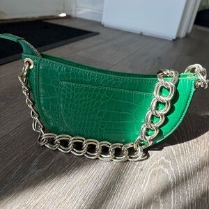 Green Croc-Embossed Chain Shoulder Bag